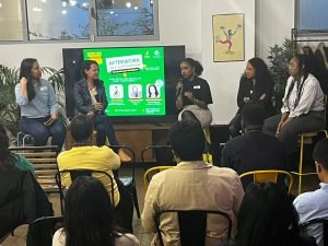 Speakeuse à la table ronde organisée par Tap Tap Send autour de l'insertion professionnelle et l'entrepreneuriat